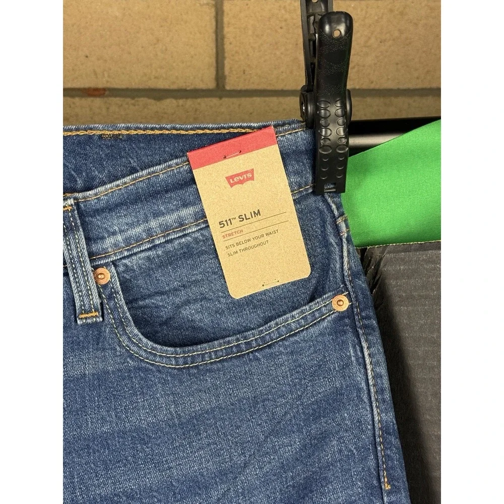 Levi's Men's 511 Slim Fit Denim Jeans 40 x 32 Medium Wash Blue 045116363 NWT